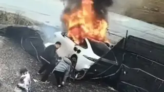 Тази ужасяваща катастрофа е причината Китай да забрани скритите дръжки на вратите 18+