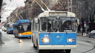 Легендарните "Икарус" и "ЗИУ" пак тръгват по улиците на София