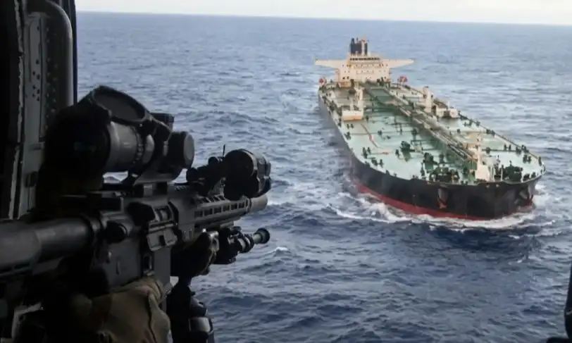 Американски военни са се качили на борда на петролен танкер