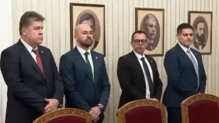 Скандално поведение на МЕЧ в президентството, Василев призова Йотова за оставка