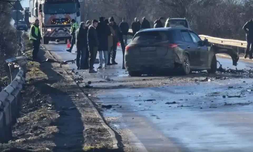 Снимки на отсечката на смъртта: вече няма да е същата, но животите на Сияна и другите жертви няма да бъдат върнати