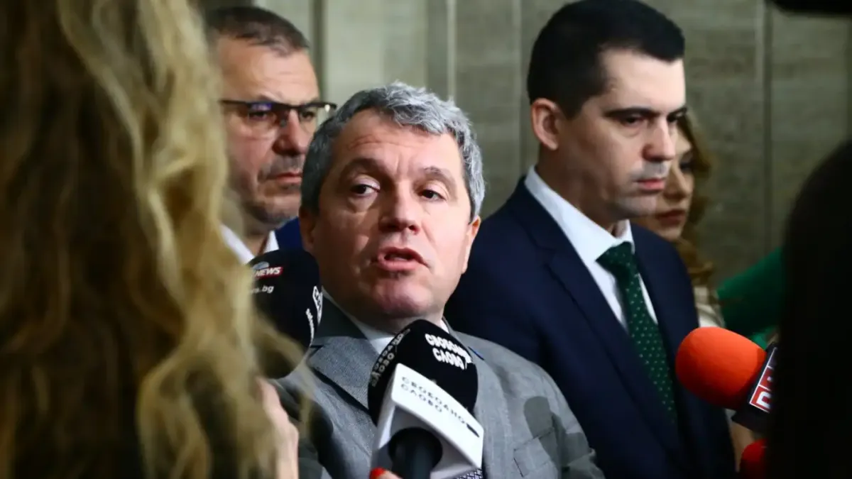 ИТН чакат при Йотова заради нотата на Иран, искат импийчмънт