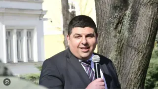 "Имаме ли еякулация през фонтанелата": Жестока подигравка с Ивайло Мирчев, намесиха и баща му