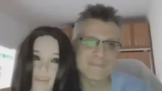 Бургаски лекар пред всички: Имам секс кукла, ползвам я ежедневно