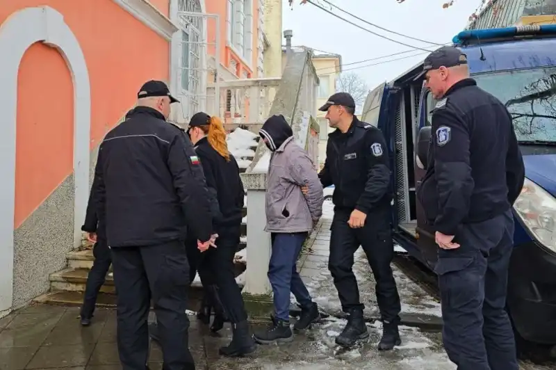 Случаят със садизъм към животни в Свищов навлиза в нова фаза, направени са покъртителни разкрития