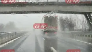 На "Тракия" е страшно Снимки