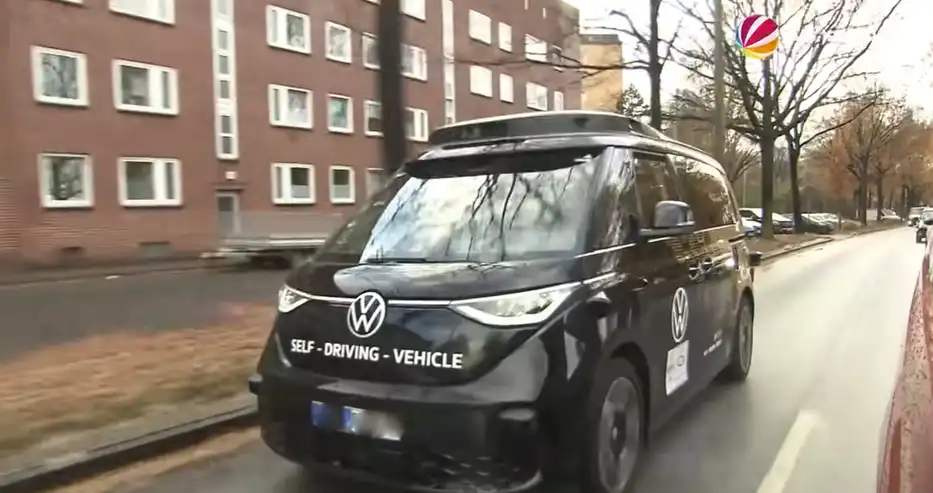 Норвегия влиза в ерата на роботакситата: Volkswagen стартира автономна услуга в Осло