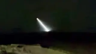 Трябва да е НЛО: Мистериозен лъч освети село посред нощ и стана като ден
