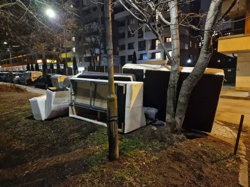 Нова арт инсталация възхити и превъзбуди столичани Снимки