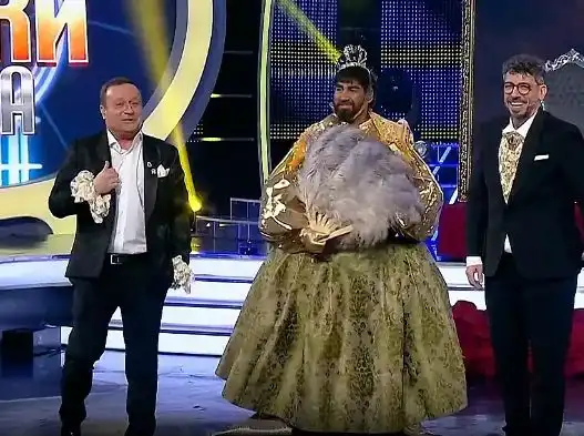 Край на мистерията! Ето коя е Кралицата в "Като две капки вода"