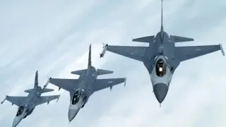 Intelligence Online: Пилоти на F-16 от САЩ и Нидерландия отблъскват атаки в Украйна