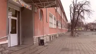 Ученик прободе учител с ключ в окото, гони дете с вилица в сливенско училище
