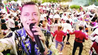 Александър Александров - Алекс: И най-великият певец без публика  е глас в пустиня