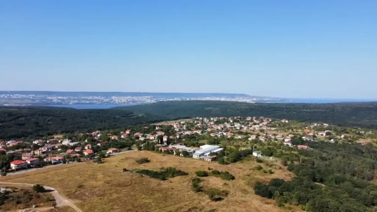 Най-търсеното: В най-перспективното село край Варна цените летят