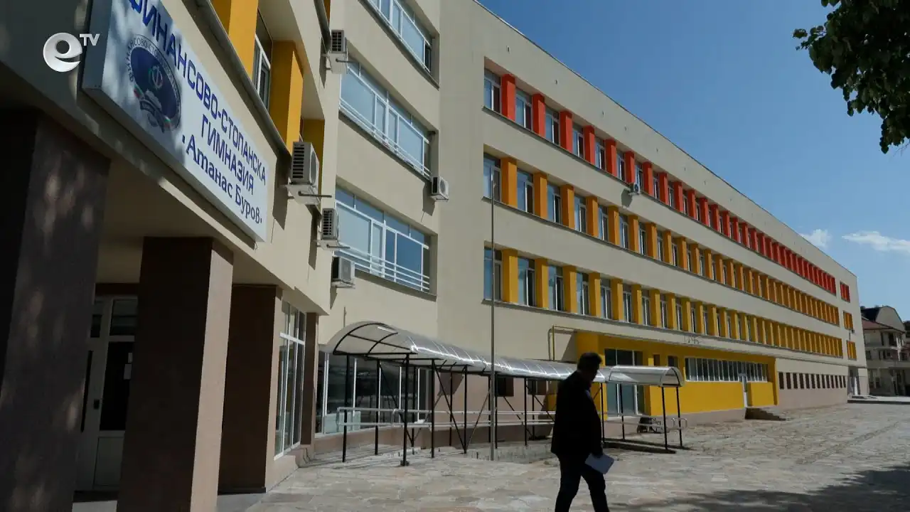 Съученици на 16-г. Николай с разкрития за последните му дни