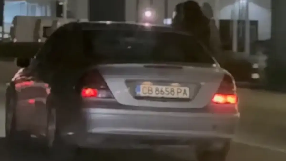 Момичета подпалиха мрежата с опасна изцепка в нощна София