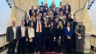 Делян Пеевски се срещна с младежи от София