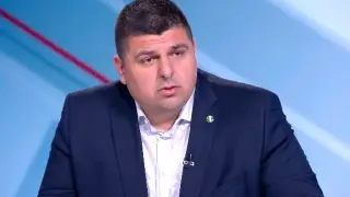 Озаптете се! Болшинството от българските граждани откровено Ви се подиграват