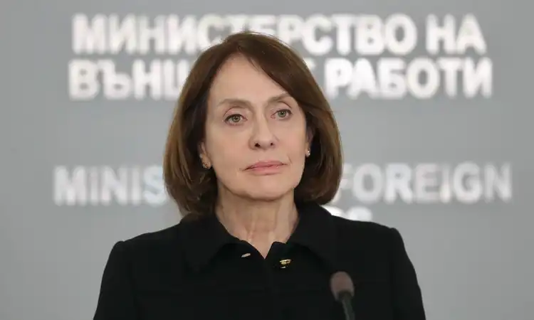 Нейнски: Към България не е отправяна покана да се включи в охраната на Ормузкия проток
