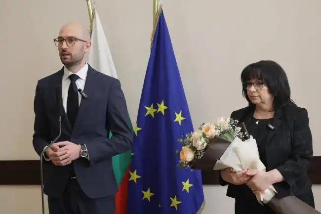 Три са основните задачи пред финансовото министерство