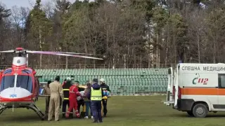 Въздушната линейка не спря да кръжи над България, изпълни 3 спешни мисии