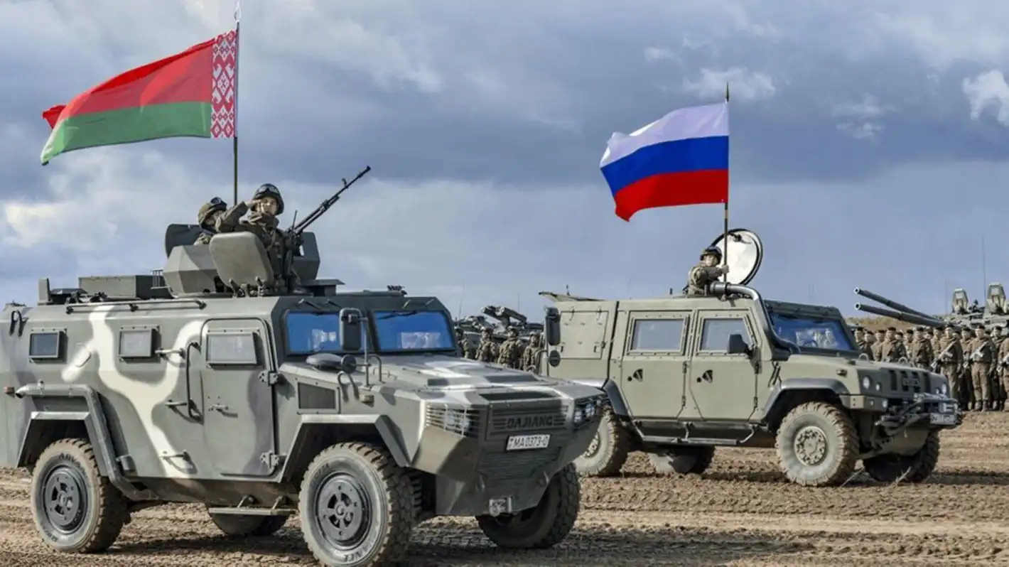Кибервойна и разкрития: Как Беларус се превърна в плацдарм за руските удари срещу Украйна