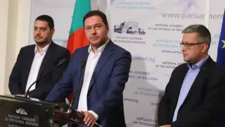 Ясно е защо Митов не коментира "Петрохан" - острие на ГЕРБ каза всичко