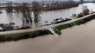 Марица заля над 100 000 декара, унищожени са посеви и инфраструктура