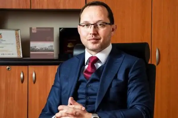 Здравният министър не прие оставката на д-р Благомир Здравков, шеф на детската болница