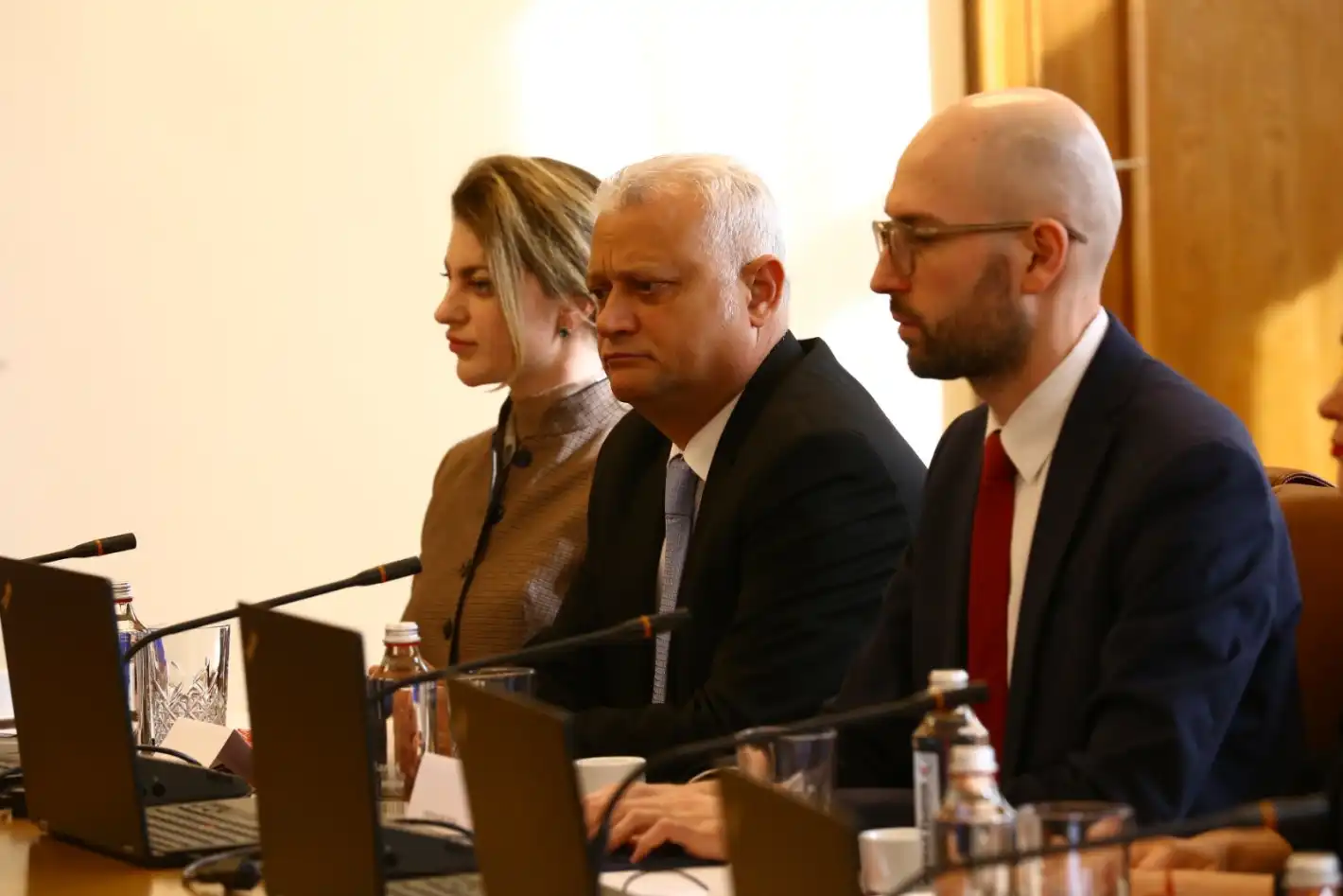Гюров събра министрите на първо заседание, ето какво им каза