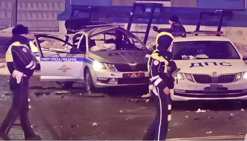 Взривиха полицейска кола в центъра на Москва, има загинал