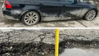 Дълбока дупка пука гуми наред в наш голям град Снимки
