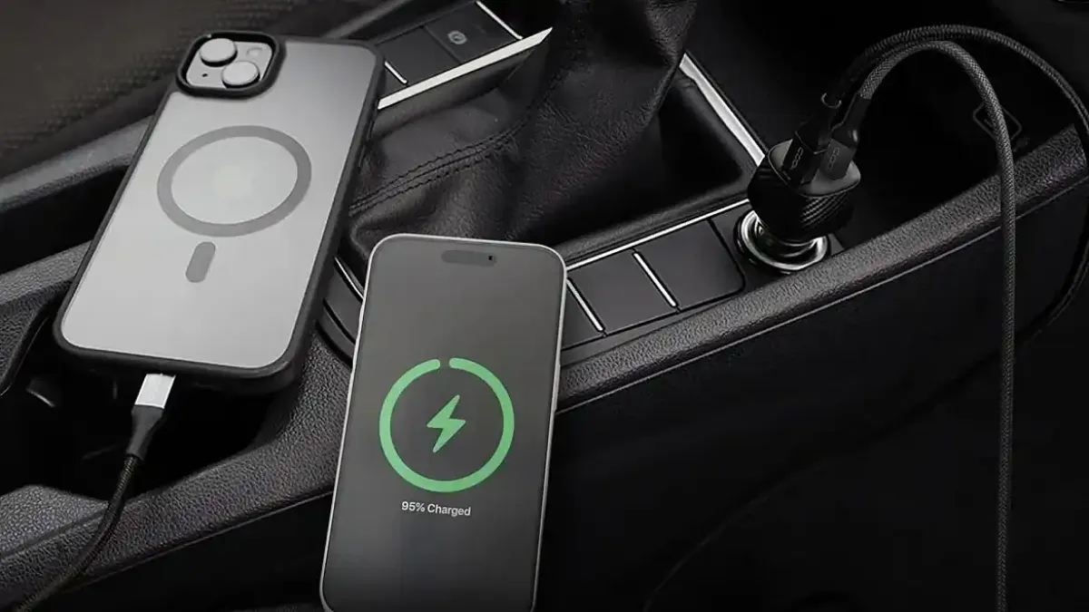 Защо не трябва да зареждате телефона си през USB порта на колата