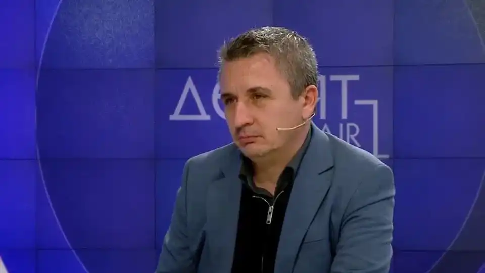Защо сметките за ток „гърмят“ без причина? Бивш министър разкри съмнителните схеми в енергетиката