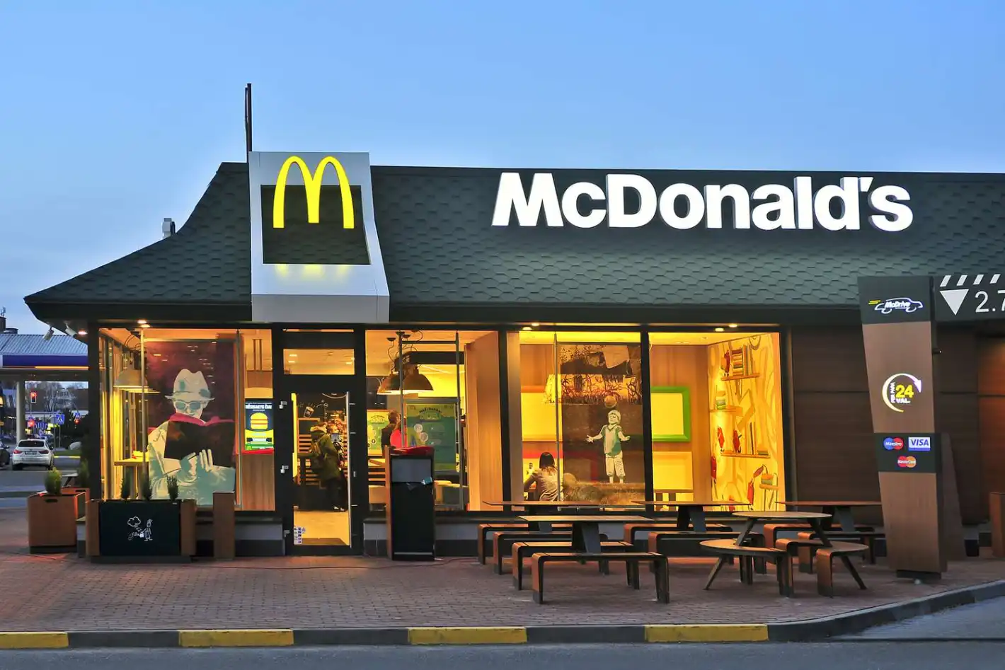 McDonald's е детрониран! Китайска верига за бързо хранене превзе пазара