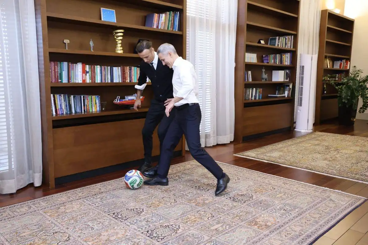 Превратът у нас се развива по план!
