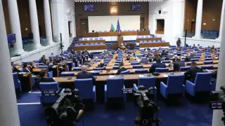 Извънредното заседание на НС за Украйна пропадна заради кворум