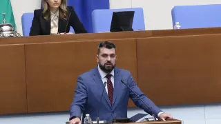 Георг Георгиев заговори за "активиране на консултации по чл. 4 от договора за НАТО"