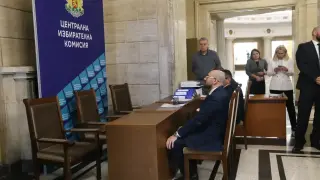 Eто кои партии и формации са се регистрирали в ЦИК до момента