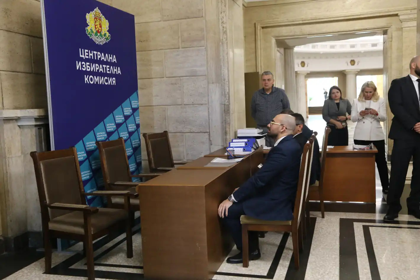 Eто кои партии и формации са се регистрирали в ЦИК до момента
