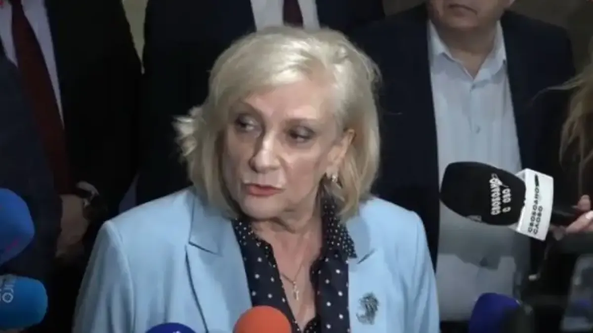 ДПС-Ново начало с призив на Йотова: Вие сте майка на кабинета, свикайте КСНС!