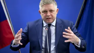Фицо за Зеленски: Не вярвам дори в това, че има нос между очите си