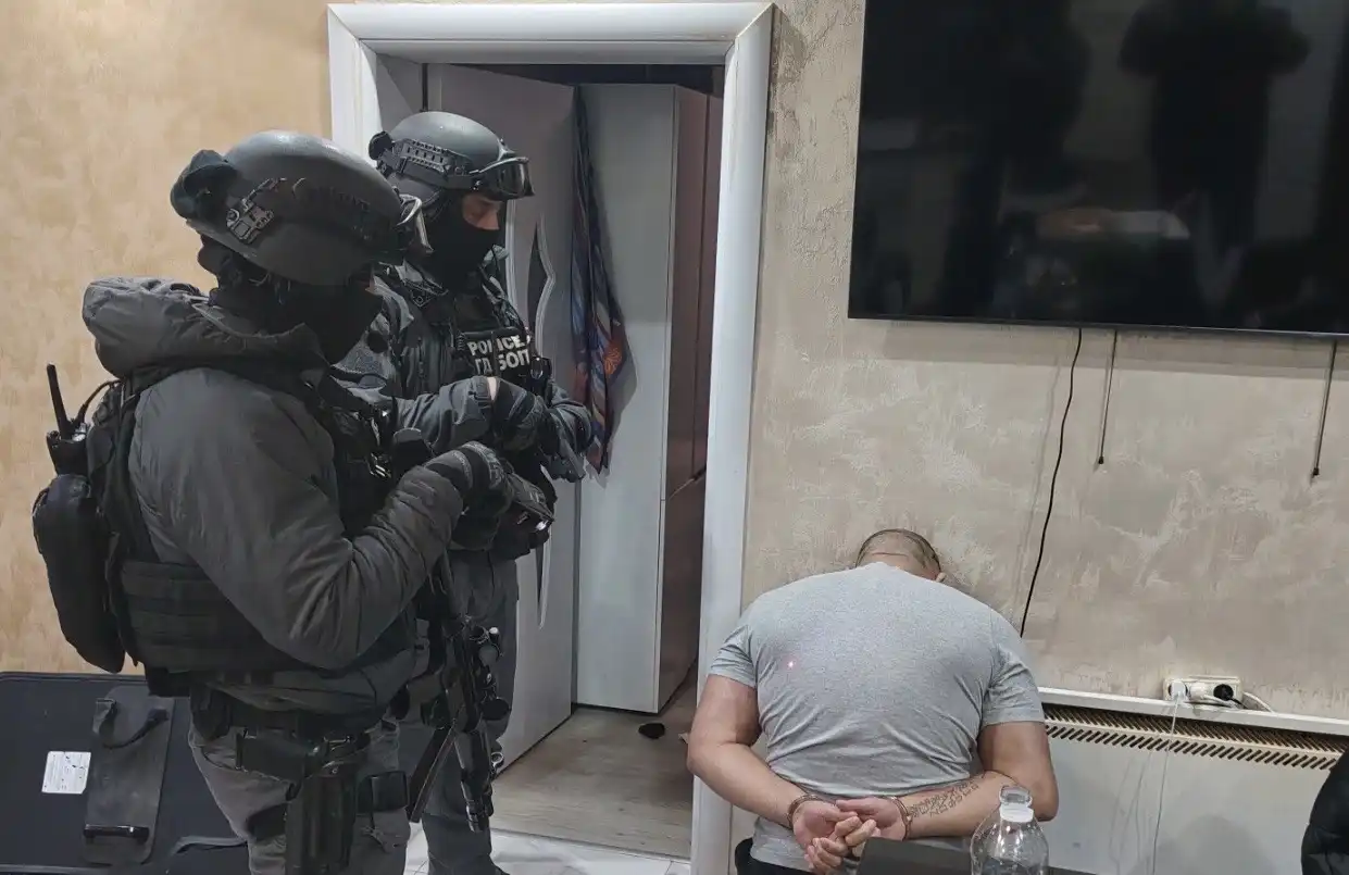Над 10 арестувани в полицейска акция в Стара Загора