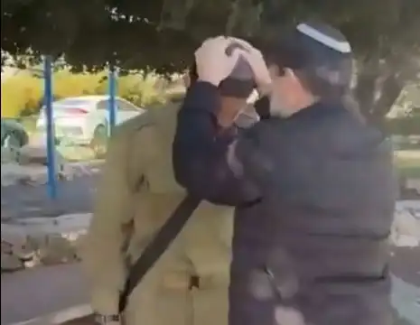 Синът на израелски министър ранен от "Хизбула"