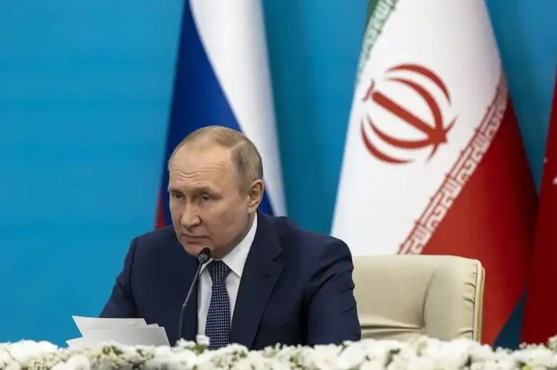Путин с първа реакция за убития Хаменей и призова за незабавно спиране на конфликта в Иран