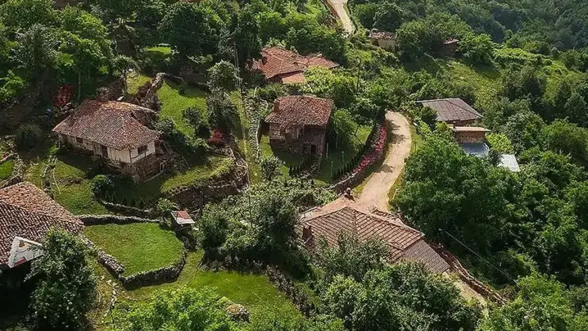 Китното село Долене се превръща в новата имотна звезда