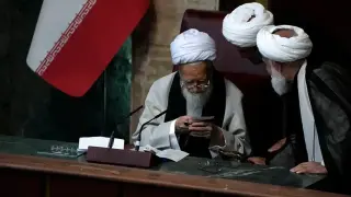 Решението е взето: Избран е новият върховен лидер на Иран, но името му се пази в тайна