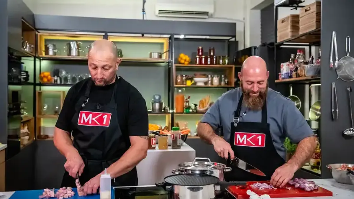 Пресушиха 8 бутилки за една вечер в "Моята кухня е номер едно" Снимки