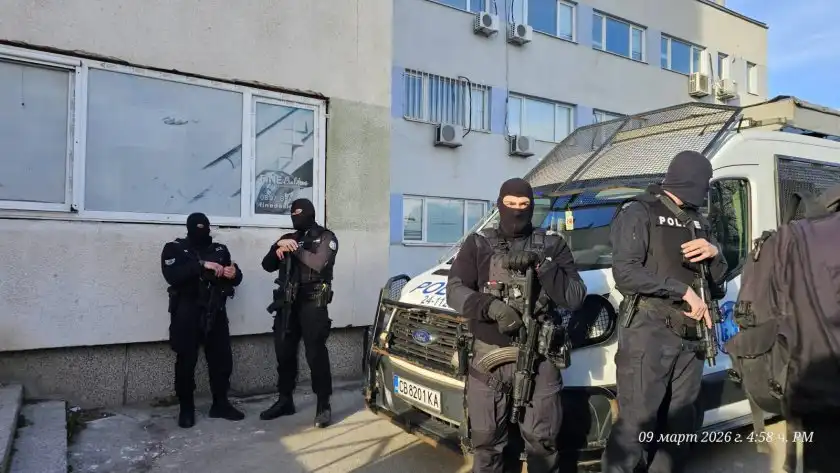 Столични полицаи удариха база за производство и разпространение на анаболи