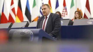 Емил Радев предупреди за терористични заплахи и миграционен натиск в България